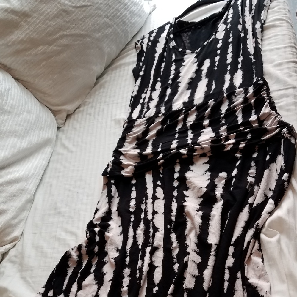 Black & White Tie Dye Shirred Maxi Dress